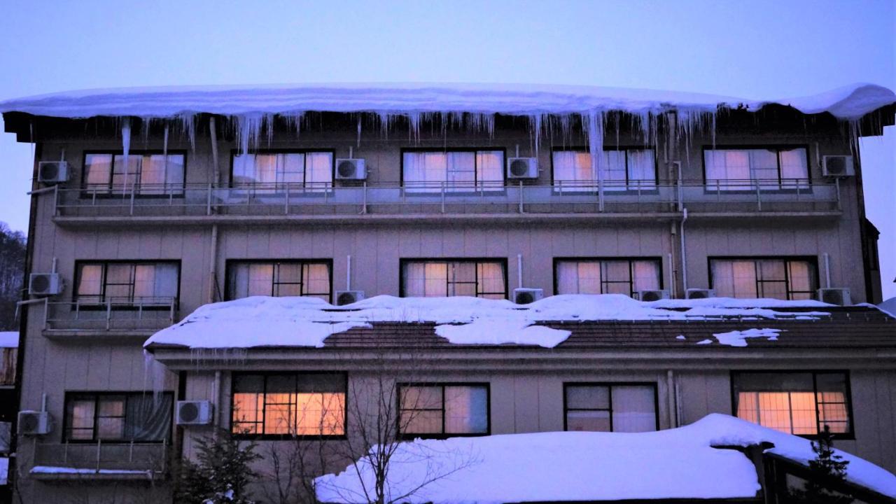 Отель Tabist Kazeyuki Такаяма Экстерьер фото